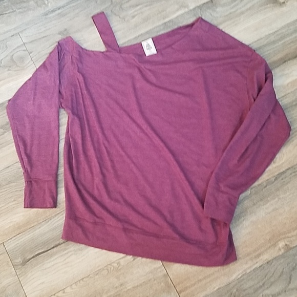 Free People Tops - We The Free Off Shoulder top Free People Tops - We The Free Off Shoulder top